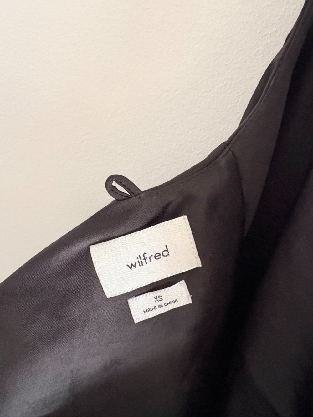 Aritzia Wilfred Harmonist Satin Mini Dress Black Size XS - Picture 5 of 6